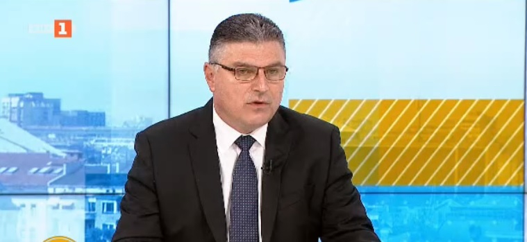 Военният министър огласи най-черната вест за изчезналия пилот!  