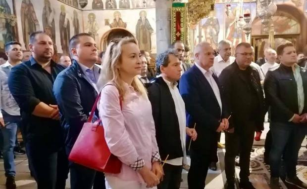 Тошко Йорданов запали свещ в Бачковския манастир и посочи приоритетите на ИТН 