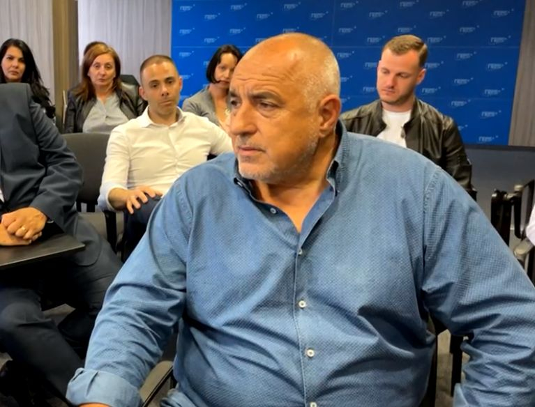 Борисов на среща и навръх рождения си ден, смаза ексмитничаря и Узунов за "личния подарък" ВИДЕО