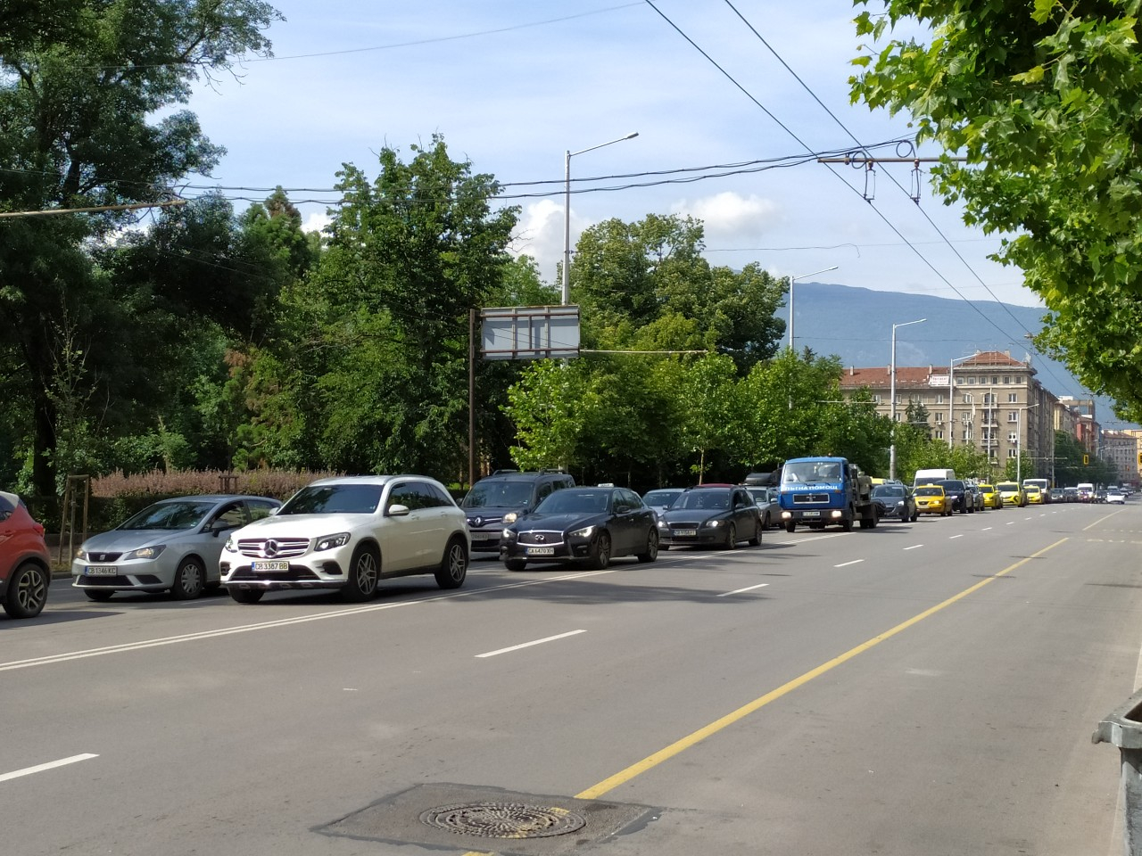 Ад в София! Нещо кошмарно се случва в центъра СНИМКИ 
