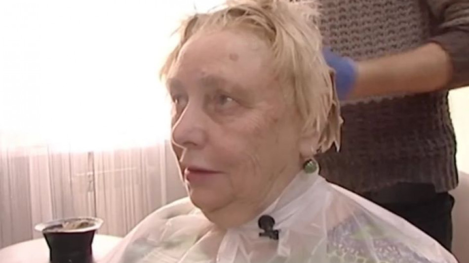 75-г. Светла се превърна в красавица, подмлади се с 20 години СНИМКИ