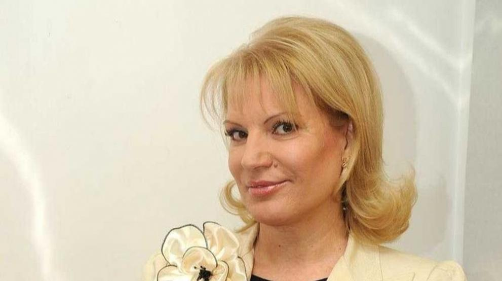 Колтуклиева за нова шефка на туризма: „Калинка“ си без диплома или просто „радевка“