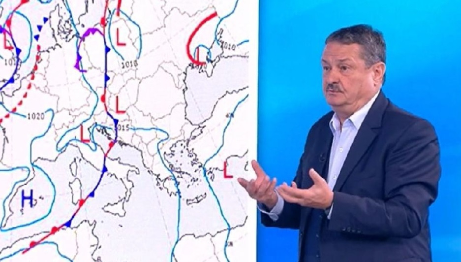 Проф. Рачев стресна България с тази прогноза - до 50 градуса след дни!  