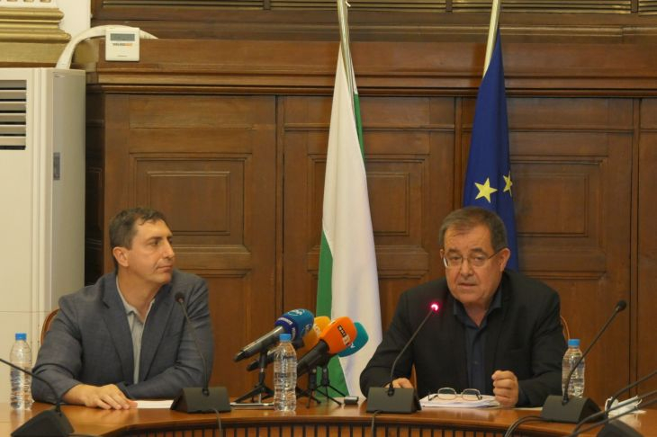 Голям политически скандал в ключова институция у нас!