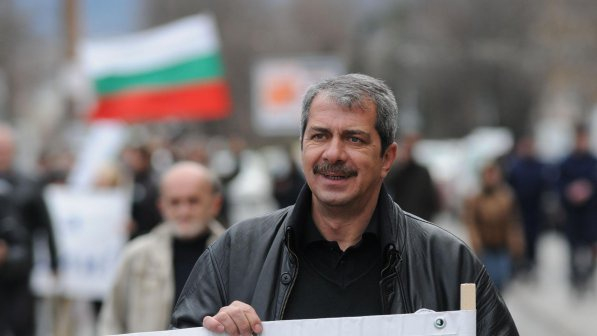 Евгений Михайлов: Ченгета от ДС се сплотяват под юмрука на Резидента!