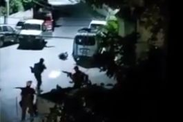 Втори труп след стрелбата в президентската резиденция в Хаити  ВИДЕО