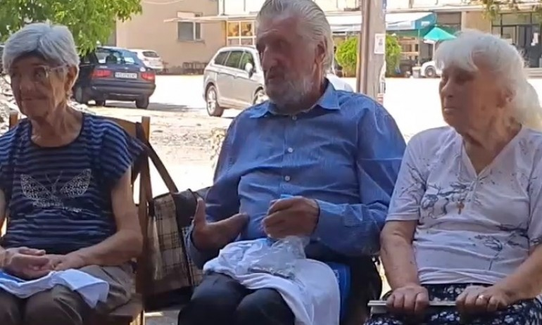 Срамота: Шпиц-команда на Рашков нахлу при 85-годишен дядо заради предизборен концерт ВИДЕО