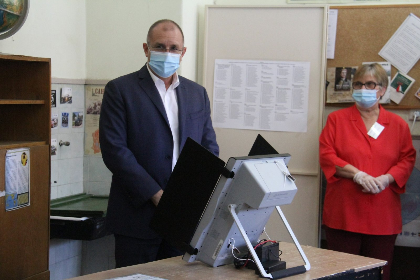Александър Ненков: Имаме новина! Радев едва сега ли разбра, че...