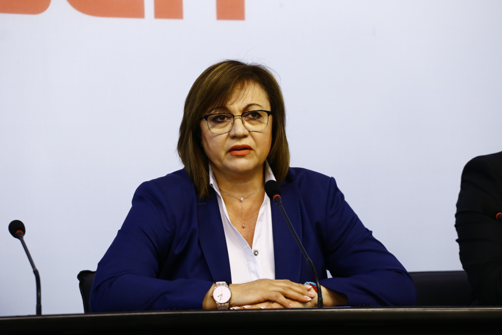 Нинова огласи страшно свое предупреждение, което се сбъдва днес в НС