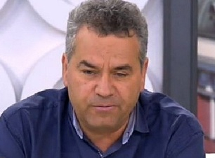 Не може министър-председател без снимка от протеста? Ето го премиерът на Христо Иванов!