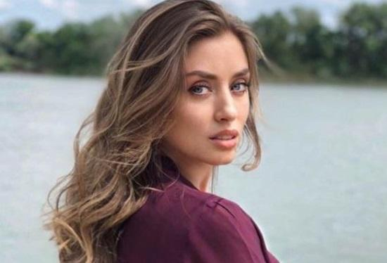 Саня Борисова призна, че са се опитали да я... СНИМКА 18+