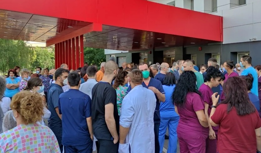 Протестиращите медици от "Пирогов" с кардинално решение
