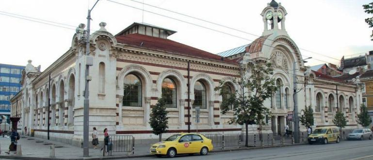Легендарните Централни хали стават хипермаркет на тази голяма верига 