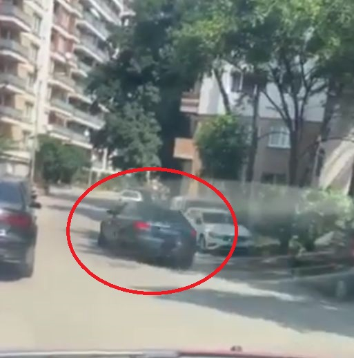 Извънредно в БЛИЦ! Опасна екшън ситуация в София ВИДЕО