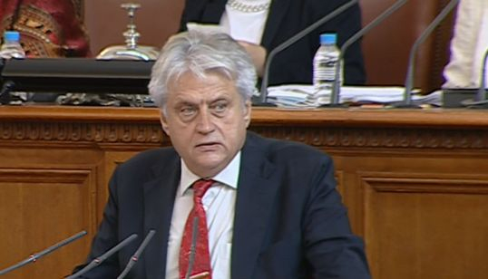 Рашков си изпусна нервите и скочи на Атанасова СНИМКИ