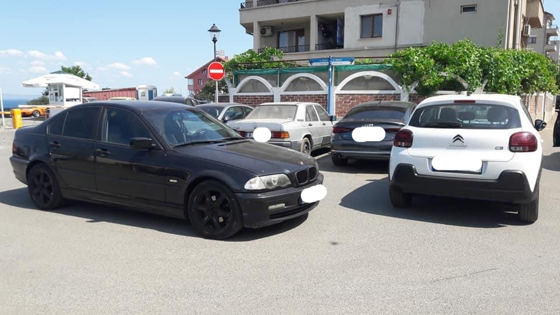 Безбожна скъпотия: Паркингът на морето на цената на квартирата