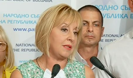 Край: Манолова би шута на Слави, отказва да подкрепи кабинета ВИДЕО