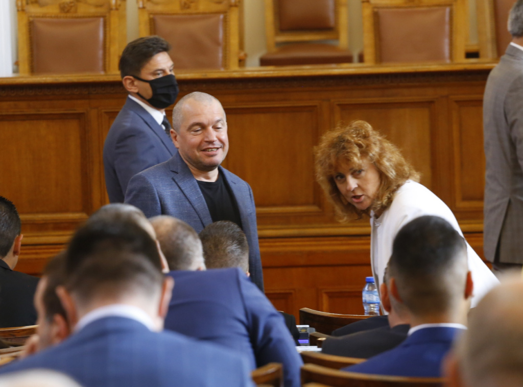 Тошко Йорданов отговори с нецензурни думи на заяждане на Антоанета Цонева 