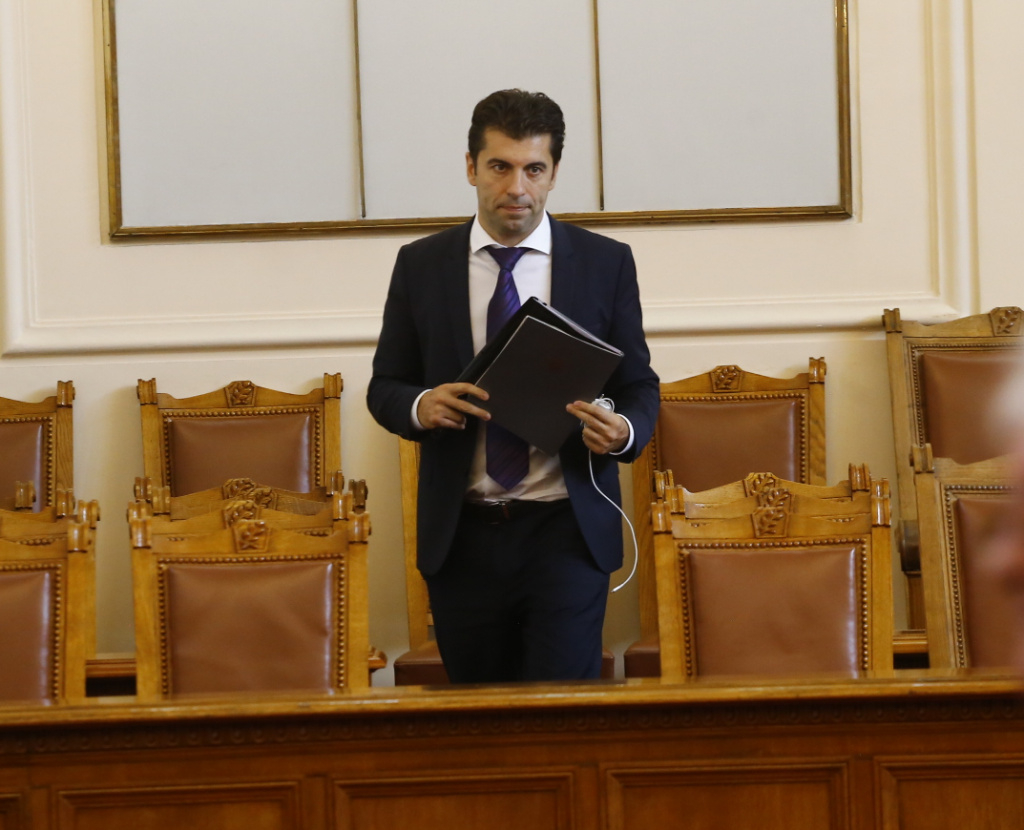 Румен Петков скочи на Кирил Петков: Трябва да му бъде потърсена незабавна наказателна отговорност
