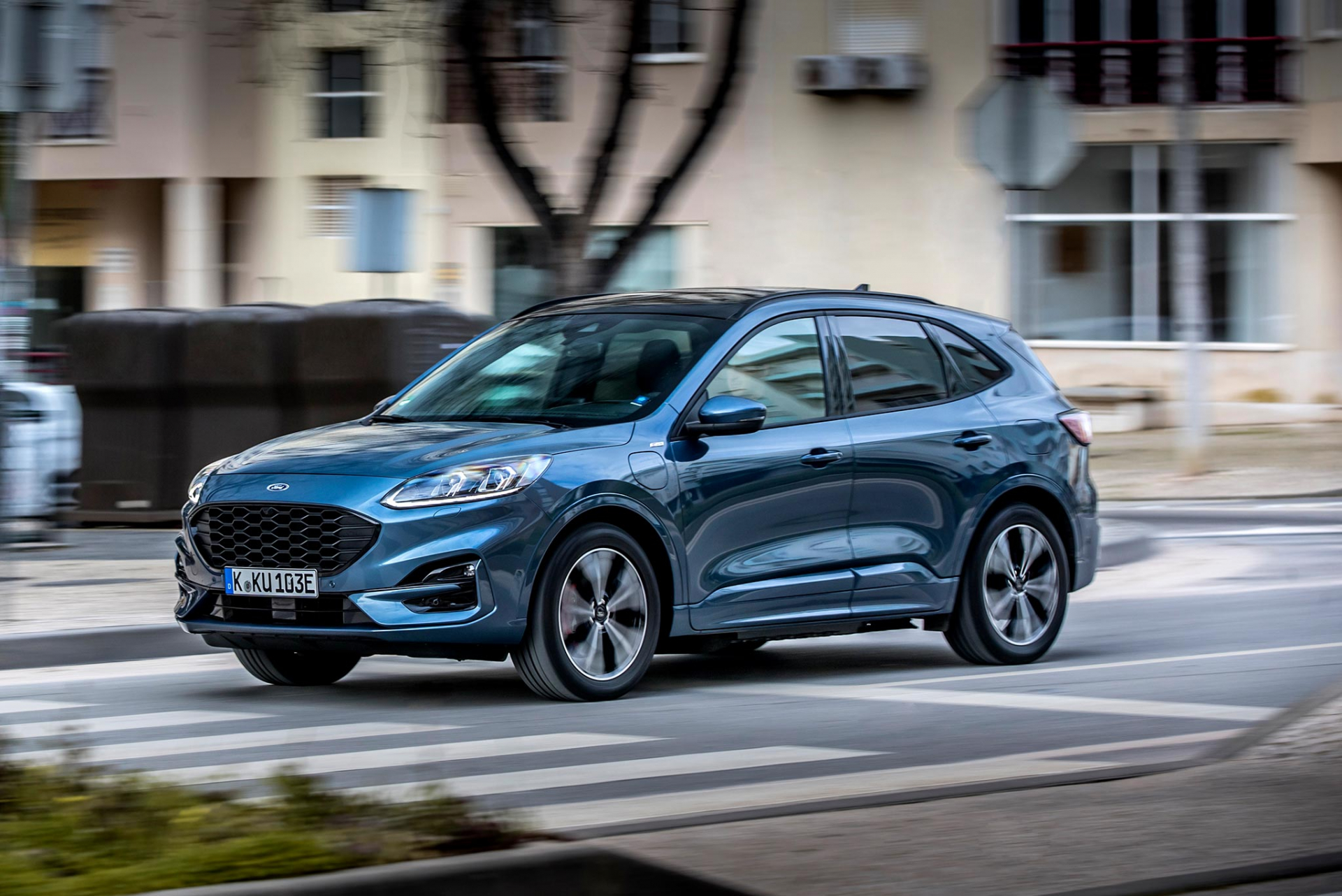 Новият Ford Kuga Plug-In Hybrid е най-продаваният плъгинхибрид в Европа