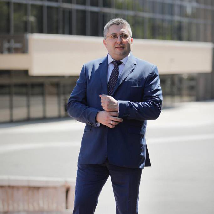 Николай Нанков с тежък удар към Антон Кутев 