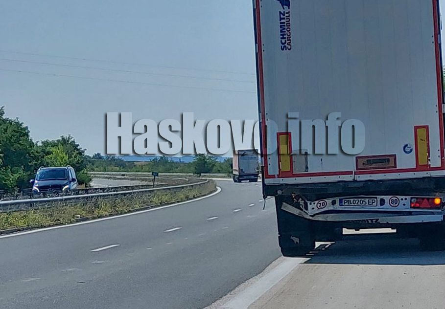 Нов ад с тир и кола на наша магистрала СНИМКИ