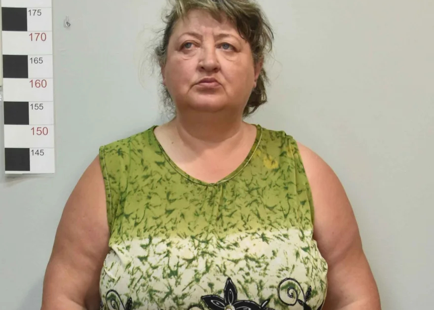 Ето коя е нашенката, задържана за "ало" измами в Гърция