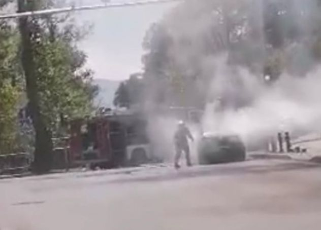 Огнен ад в центъра на Пловдив, отцепиха района ВИДЕО