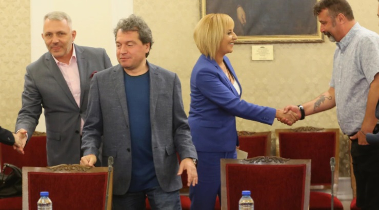 Политолог изби рибата с шега за Тошко, Хаджигенов и талибаните