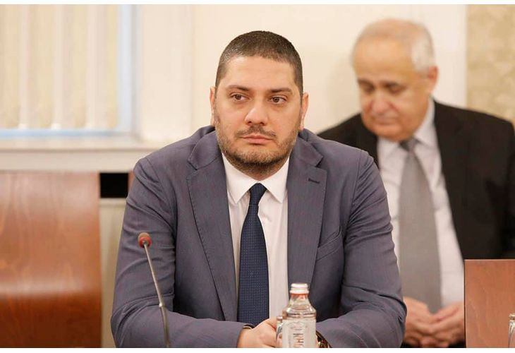 ГЕРБ алармира: Тайно се ремонтират лагери и подготвят терени за приемане на бежанци