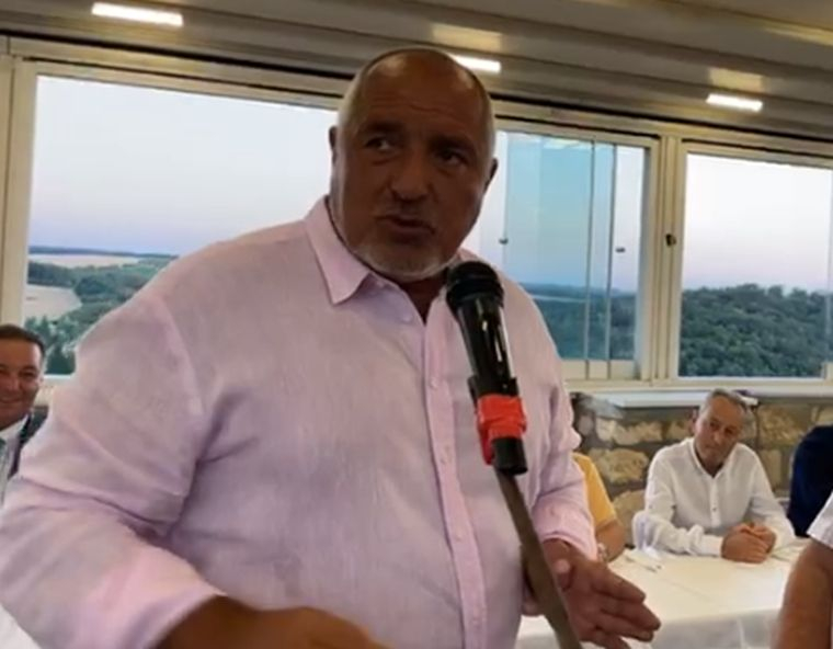 Борисов хвърли бомба за подла схема на Радев и скастри Тошко: Ти Хитлер ли си, бе?