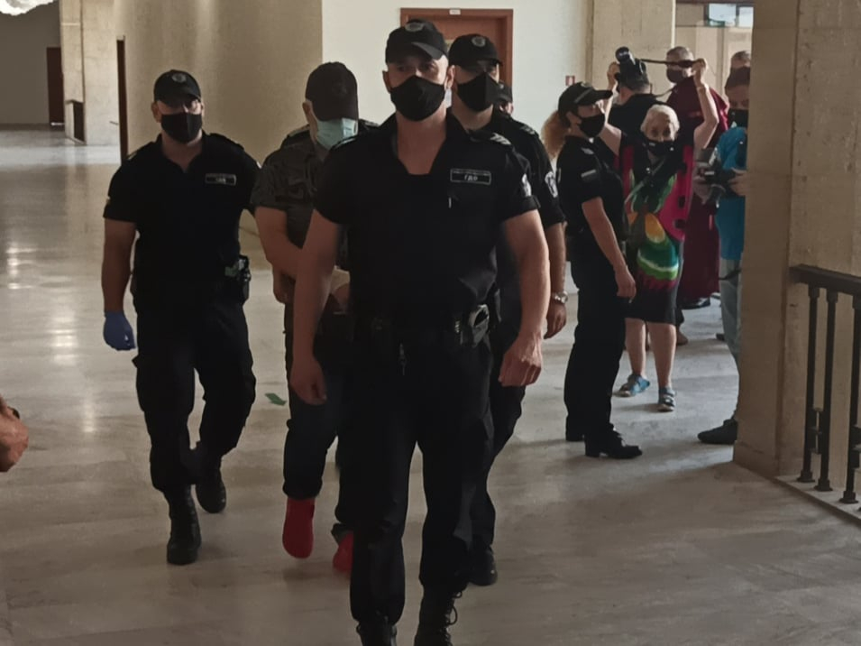 Прокуратурата с безпрецедентен ход срещу кървавия бургаски бизнесмен Рагевски ВИДЕО