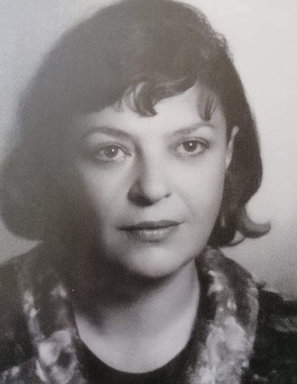 Почина Николина Томанова