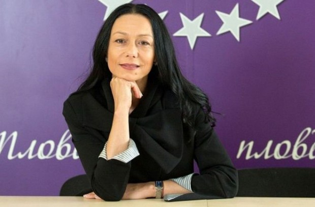Звезда от "Скъпи наследници" разплака мрежата с думи след трагедията с наш артист в Лондон