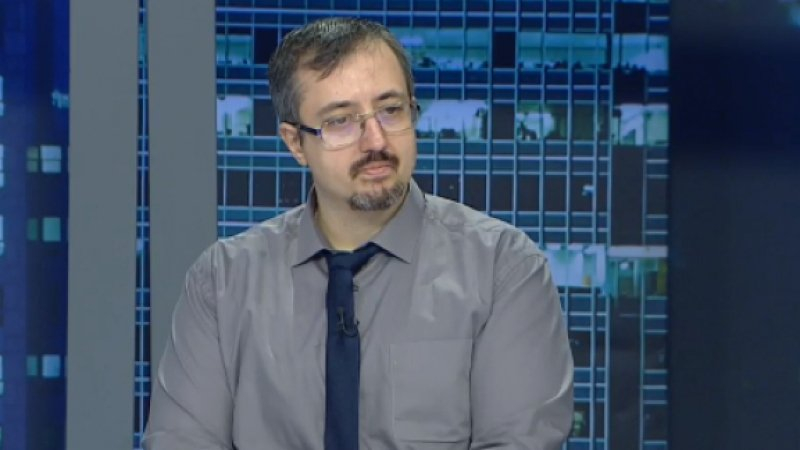 Математикът Томов с много мрачна и страшна прогноза за пика на К-19 