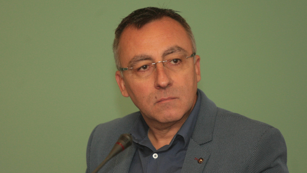 Диян Стаматов разкри кой би бил един от проблемите през новата учебна година