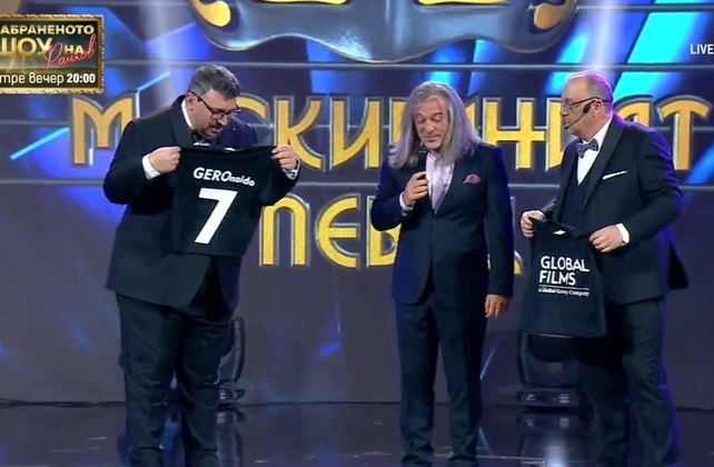 Халваджиян захапа Краси Радков на старта на "Маскираният певец"