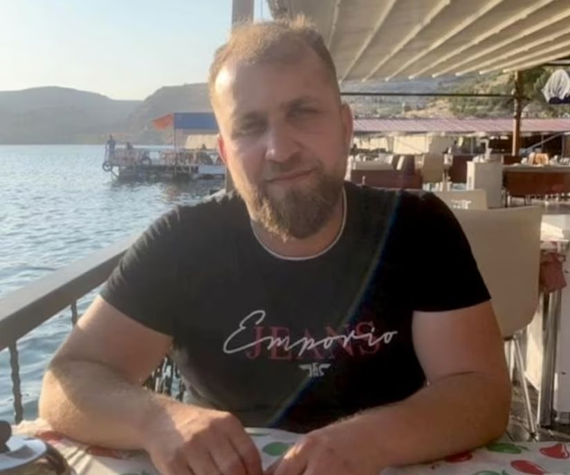 28-г. бръснар умря мистериозно по време на операция по трансплантация на коса 