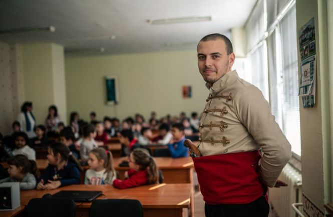Цяла България говори за този учител по история от Свиленград, който... ВИДЕО 