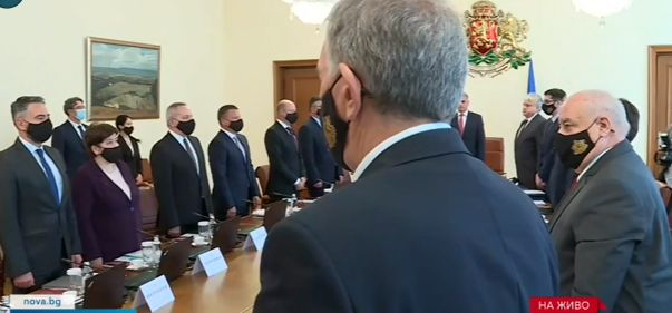 Янев с първи коментар за партията на Петков и Василев