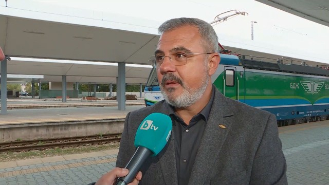 Лошо: И влакът поскъпва заради скъпия ток