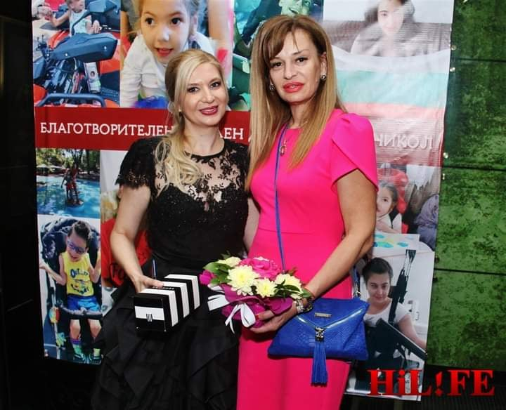 Родна тв водеща превърна рождения си ден в нещо невиждано СНИМКИ