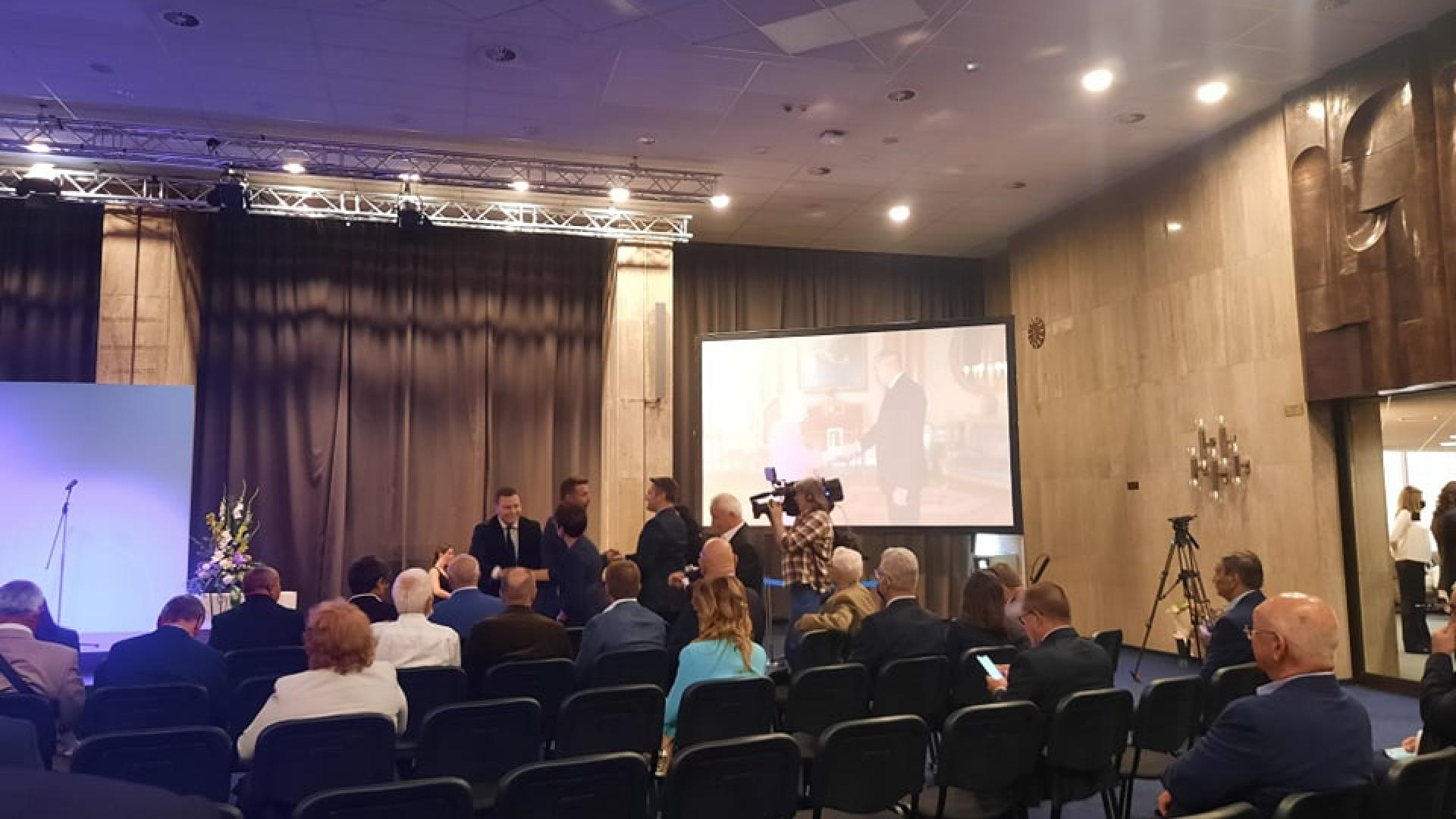 Двама от хората на Слави в комитета за Радев и Йотова