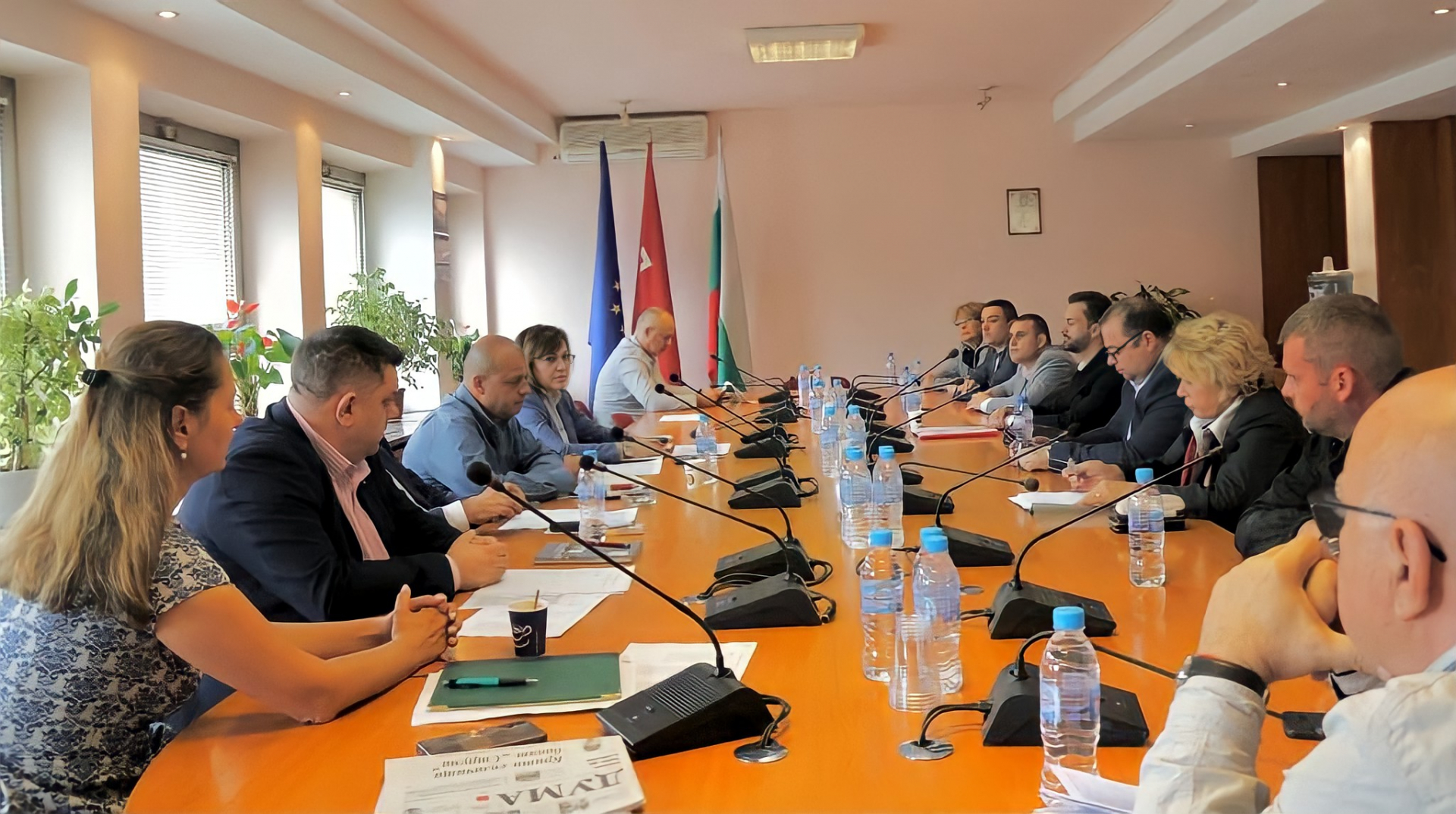 Нинова посече правителството за неадекватните мерки срещу високите цени, предлага 4 ключови решения 