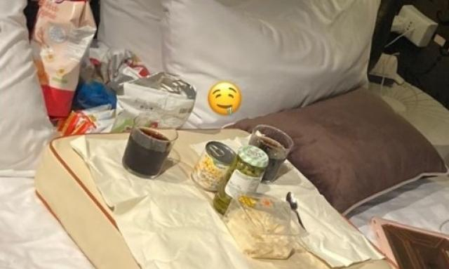 Не е за вярване какво направиха Мария Бакалова и Мила Роберт в хотелска стая във Венеция СНИМКА