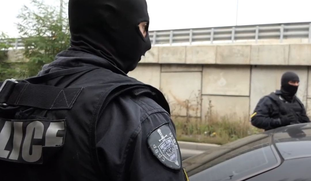 Разкритие: Маститите апаши Кокаларите били замесени и в секс престъпления 