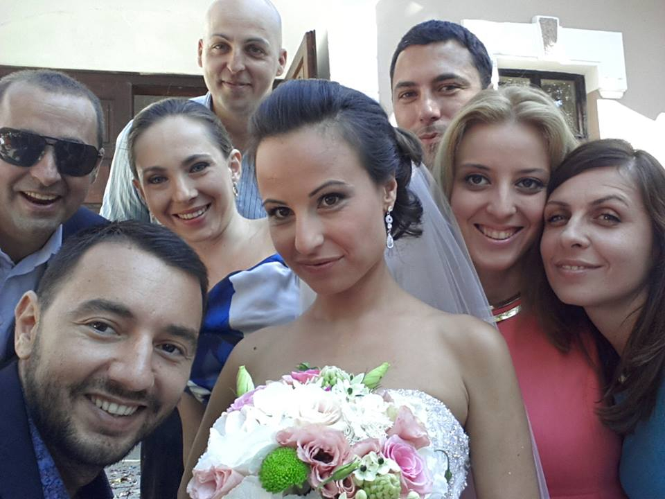  Това, което Мария Цънцарова направи с 3 жени навръх сватбата си, изненада всички