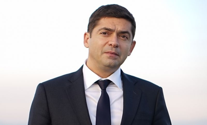Още 4 сензационни версии за кандидата на ГЕРБ за президент СНИМКИ