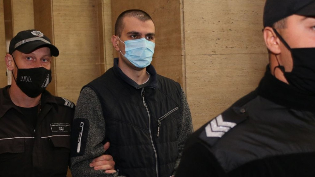 Доживотен затвор за Викторио, убил приятелката си Дарина и малката Никол, поиска прокуратурата