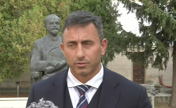 Сгащиха Румен Спецов в Свищов, а той замълча за новите схеми в НАП